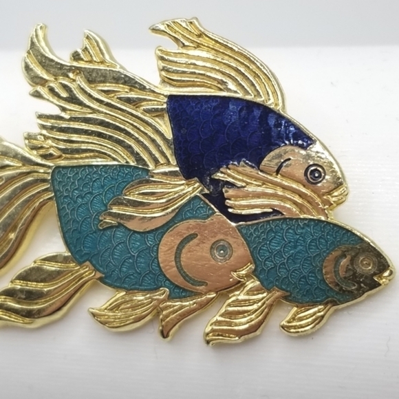 Fish Crown Enamel Gold Tone Bar Pin Brooch Vintage Angel Koi Fish Swimming Blue - Picture 3 of 12